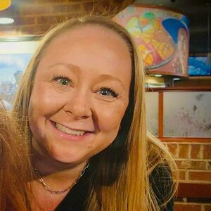 Meet your Posher, Chrissy